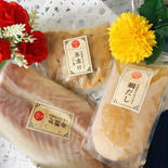 お歳暮 沼津産マダイづくしセット（鯛ごま茶漬け2袋・鯛だし200ml・鯛さしみ130g・鯛みそ80g）のし対応可 茶漬け２袋 ・鯛だし200ml ・鯛さしみ約130g ・鯛みそ80g 果物や野菜などのお取り寄せ宅配食材通販産地直送アウル