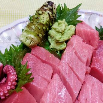 【飲食店向け】お得‼静岡県産生わさびまるごとセット 生わさび 約500g(8~12本程度)/茎 約600~800g 野菜/野菜セット・詰め合わせ通販