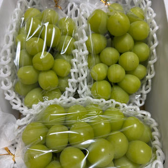 訳あり品BKシードレス2房シャインマスカット3房セット、マイハート