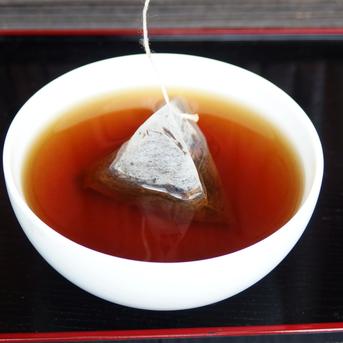 オーガニック茶葉使用の農薬不使用ほうじ茶ティーバッグ４袋　（2.5ｇ10包入×4袋） ★送料当社負担 （2.5ｇ×10包入)×4袋 お茶/緑茶通販