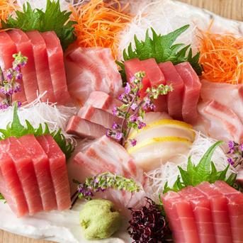 大間まぐろ赤身200g・中トロ100g・大トロ100g・スナズリ1パックセット 