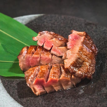 昆布締め牛タン750g（250g×3パック）【アウルの日】 750g 名物・特産品/牛タン通販