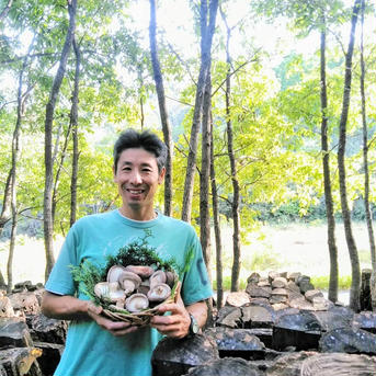 【原木乾燥しいたけセット】小粒・スライス各3袋　〜森から育てる香る木の子シリーズ〜 小粒40g ×3    スライス25g ×3 野菜/きのこ通販