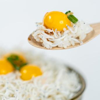 発酵育ちうずらの贅沢ギフトボックス（熨斗対応あり）〔うずら生卵