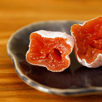 もっちり甘い市田柿♪ 3kg 農家直送 南信州産 ドライフルーツ 干し柿 ず〜っともっちり甘い！3L&4Lサイズ市田柿1㎏干し柿 セール中：長野県