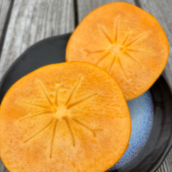 和歌山県の新オリジナルブランド柿 紀州てまり | 果物/柿 産直アウル