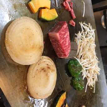鮮やか彩り3種4kgセット🧅淡路島極熟玉葱2kg とレッドオニオン1.5kgとホワイトベアー2玉の今だけの食べ比べセット🧅 彩り3種4kg 野菜/玉ねぎ通販