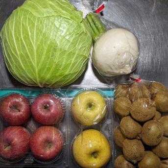 カブ、キャベツ、リンゴ、キウイ 約3.9kg 野菜/野菜セット・詰め合わせ通販