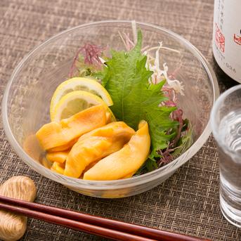 完売御礼【冷凍剥きホヤ200ｇ】 剥きたての味！ 三陸宮城女川産 真海鞘 3年子 酒の肴 剥きホヤ200g 魚介類/その他魚介通販
