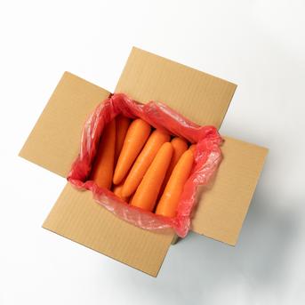 8kg】にんじんちゃん(もぐもぐさん) | 野菜/人参 産直アウル 農家から