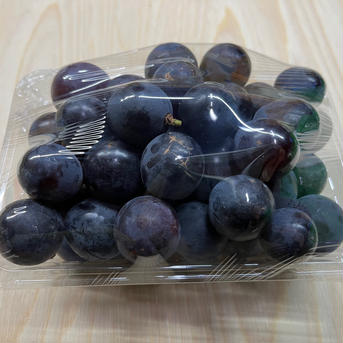【訳あり】種なし巨峰 粒パック 大玉、小玉、サビ玉、赤玉混ざります 2kg 果物/ぶどう通販