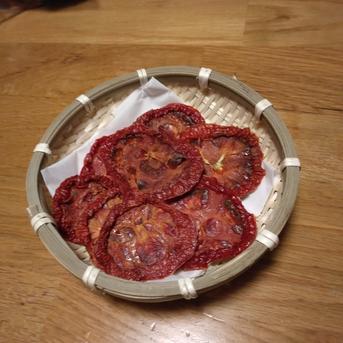 無添加　国産　生産農家が作る東春のどえらいトマト　ドライトマト ドライトマト　50g 野菜/トマト通販