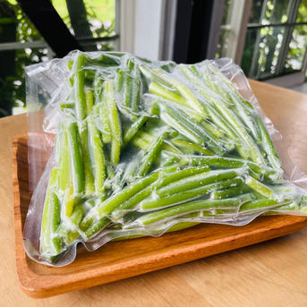 【農薬不使用】旨味甘みのあるにんにくの芽　300g×3袋 300g×3袋 野菜/にんにく通販