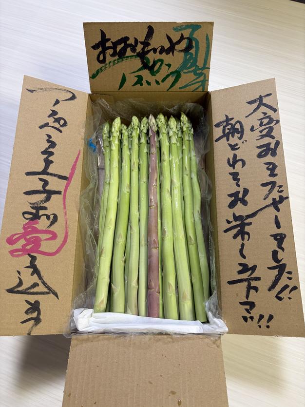 さぬきのめざめ　2L（3L）サイズ　2kg 🌳🌳さぬきのめざめ2L 2kg 👑最高級王様ｱｽﾊﾟﾗｶﾞｽ👑 ｜ 野菜/アスパラ
