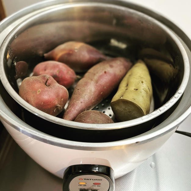 おいも好き必見！4種食べ比べセット 2kg | 野菜/さつまいも 産直