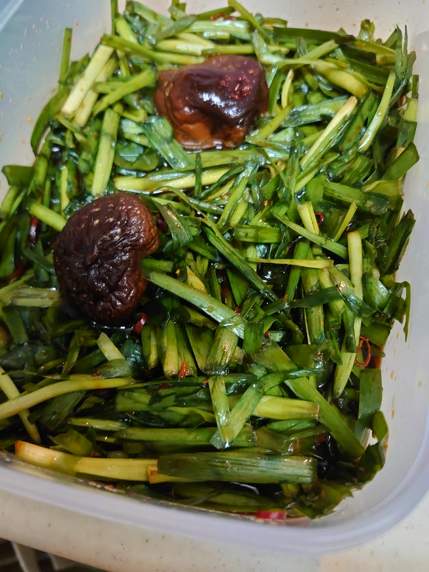 ちゃちゃさんが Farm Abe 韮屋あべ の Farmabe 韮屋の採れたてニラ 10束1kg についてのごちレポ 香りが良く柔らかいニラ を投稿しました 産直アウル