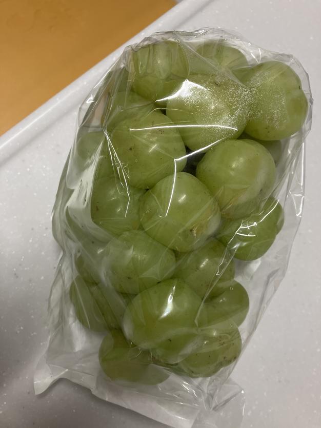 訳有り】瀬戸ジャイアンツ2kg箱 | 果物/ぶどう 産直アウル 農家から