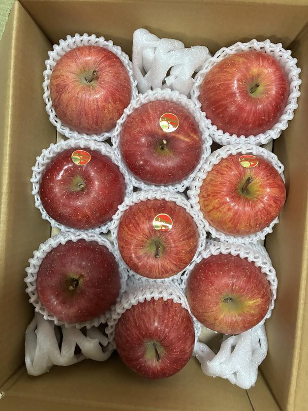 完熟！ サンふじ 秀品贈答用 約3kg | 果物/りんご 産直アウル 農家から