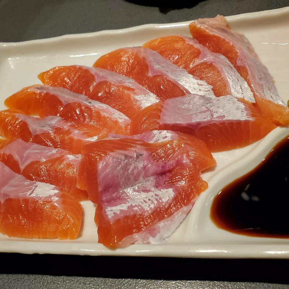 天然ビワマス 2尾 1 5kg 魚介類 その他魚介 Owl アウル 農家から直接野菜などの食材を購入できる産地直送の宅配通販サイト